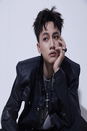 Photo of Đoàn Thế Vinh from the Latest Netflix gallery