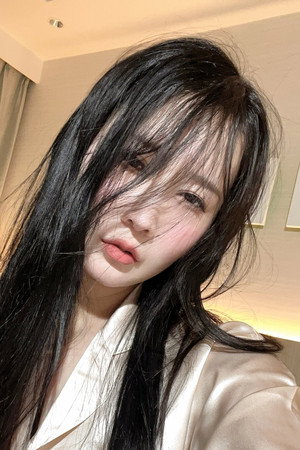 Photo of 宮野桜 from the Latest Netflix gallery