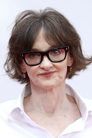 Photo of Joan Cusack from the Latest Netflix gallery
