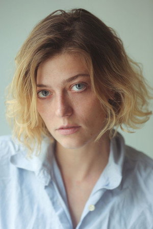 Photo of Léa Rostain from the Latest Netflix gallery