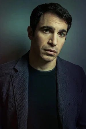 Photo of Chris Messina from the Latest Netflix gallery