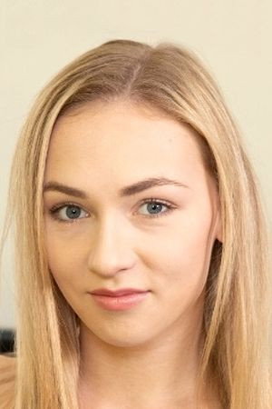 Photo of Jenny Wild from the Latest Netflix gallery