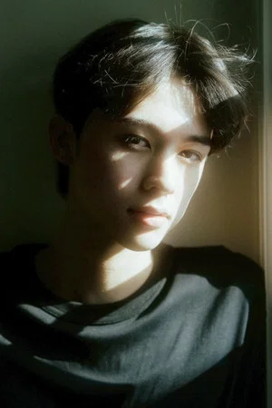 Photo of Anthony Buisseret from the Latest Netflix gallery