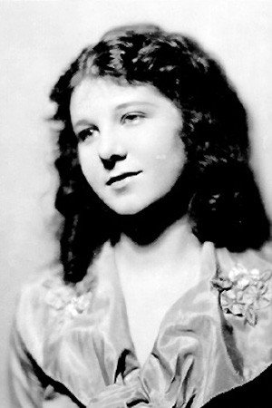 Photo of Gladys Hulette from the Latest Netflix gallery