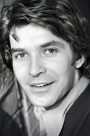 Photo of Ed Evanko from the Latest Netflix gallery