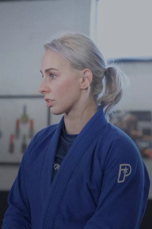 Photo of Ffion Davies from the Latest Netflix gallery