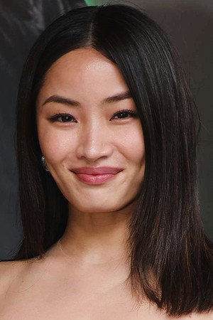 Anna Sawai photo
