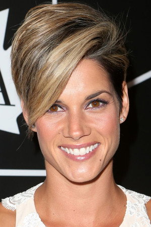 Missy Peregrym photo