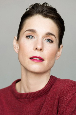Photo of Melissa Paulson from the Latest Netflix gallery