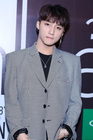 Photo of Sơn Tùng M-TP from the Latest Netflix gallery