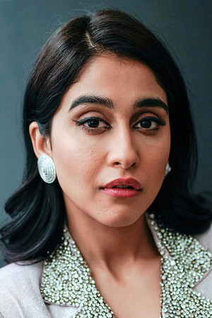 Regina Cassandra photo
