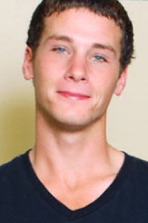 Photo of Chris Hewitt from the Latest Netflix gallery