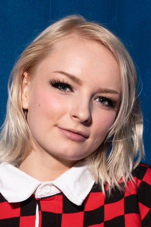 Photo of Alice Pink from the Latest Netflix gallery