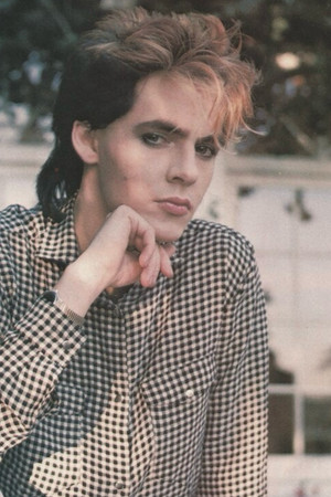 Photo of Nick Rhodes from the Latest Netflix gallery