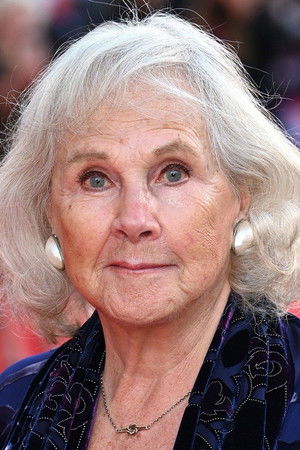 Wanda Ventham photo