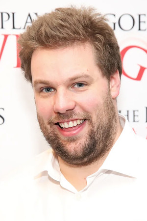 Photo of Henry Lewis from the Latest Netflix gallery