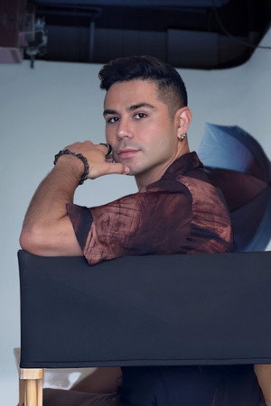 Photo of Iñaki Velásquez from the Latest Netflix gallery