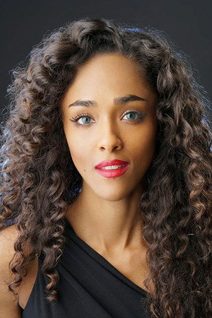 Photo of Andrea Senior from the Latest Netflix gallery