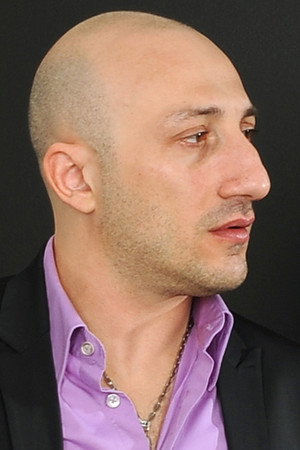 Photo of Omar Galanti from the Latest Netflix gallery