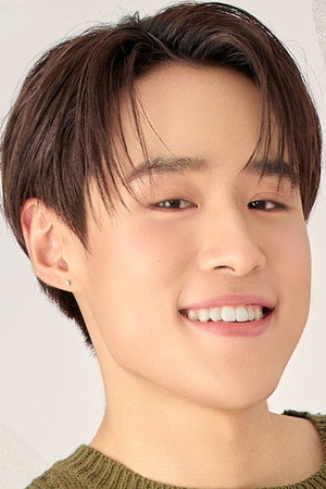 Thanat Danjesda photo