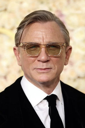 Daniel Craig photo