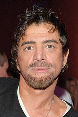 Photo of Sagvan Tofi from the Latest Netflix gallery