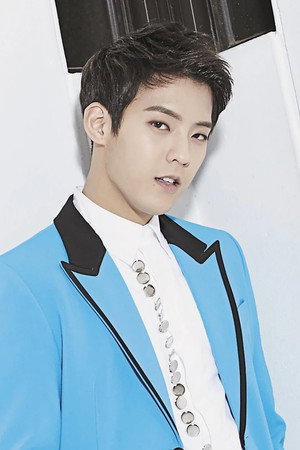 Lee Min-hyuk photo