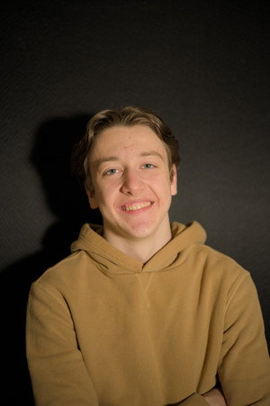 Photo of Clément Launay from the Latest Netflix gallery