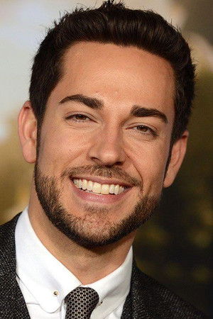 Zachary Levi photo