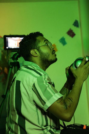 Photo of Axel M. Olivar from the Latest Netflix gallery