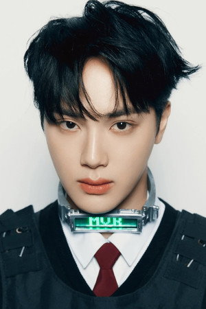 Ju Haknyeon photo
