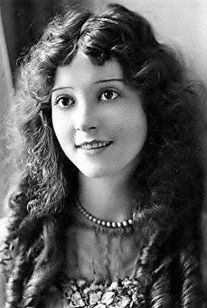 Photo of Madge Bellamy from the Latest Netflix gallery