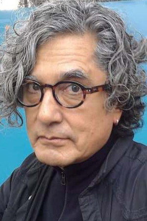 Photo of Erick Francisco Casas Ruiz from the Latest Netflix gallery