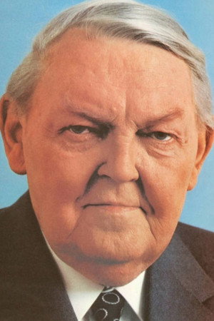 Photo of Ludwig Erhard from the Latest Netflix gallery