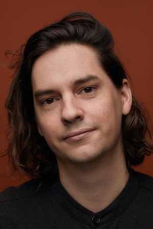 Photo of Ross Meckfessel from the Latest Netflix gallery