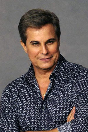 Photo of Edson Celulari from the Latest Netflix gallery