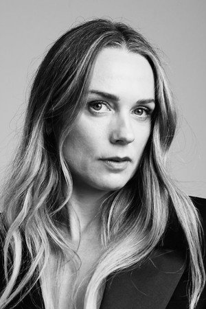 Kerry Condon photo