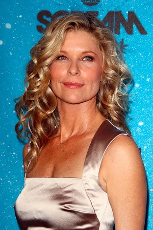 Kate Vernon photo