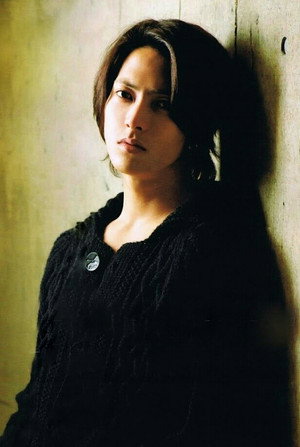 Tomohisa Yamashita photo