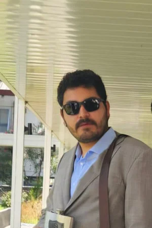 Photo of Vicente Silva from the Latest Netflix gallery