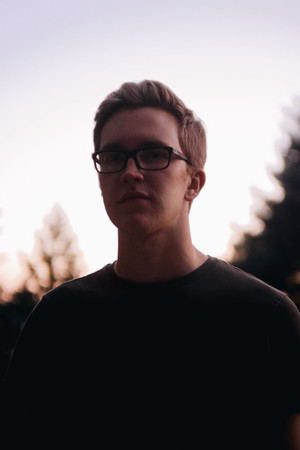Photo of Henry Craddock from the Latest Netflix gallery