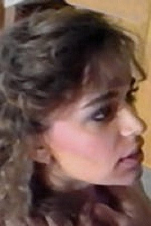 Photo of Kimberly Dawn from the Latest Netflix gallery