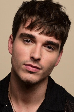 Photo of Corey Mylchreest from the Latest Netflix gallery