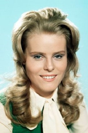 Madeleine Hinde photo