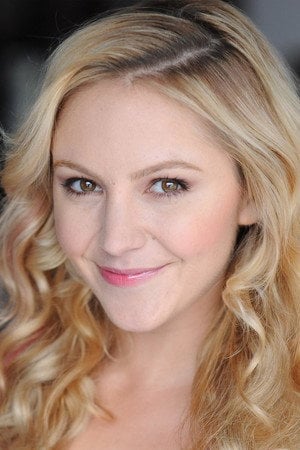 Photo of Madison Dylan from the Latest Netflix gallery