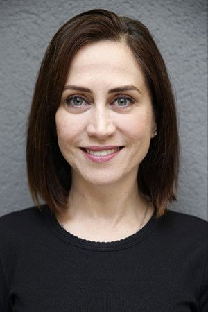 Photo of Selen Öztürk from the Latest Netflix gallery