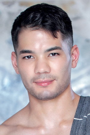 Photo of Colton Reece from the Latest Netflix gallery