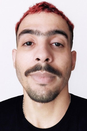 Photo of Leo Penuel from the Latest Netflix gallery
