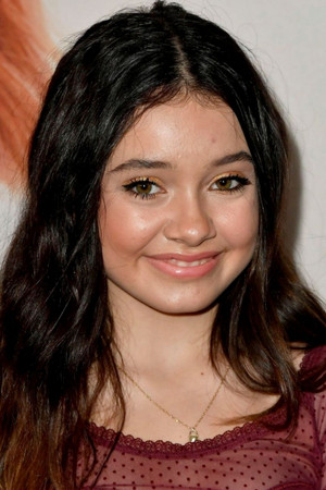 Photo of Sophie Michelle from the Latest Netflix gallery