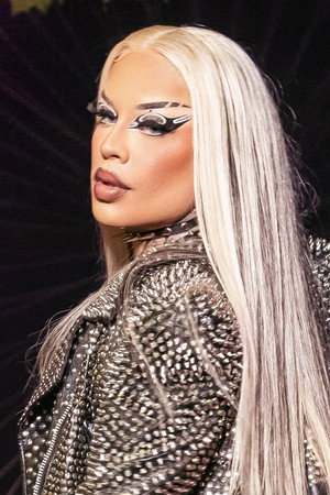 Photo of Gloria Groove from the Latest Netflix gallery